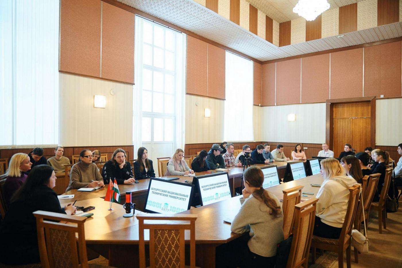 В БНТУ в рамках Дня белорусской науки прошел круглый стол